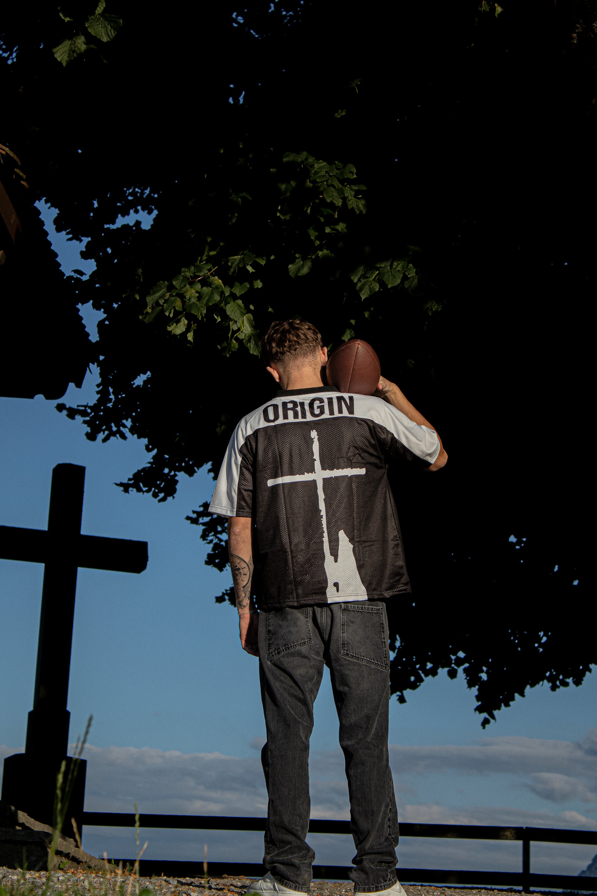 Origin Era Jersey Black & White